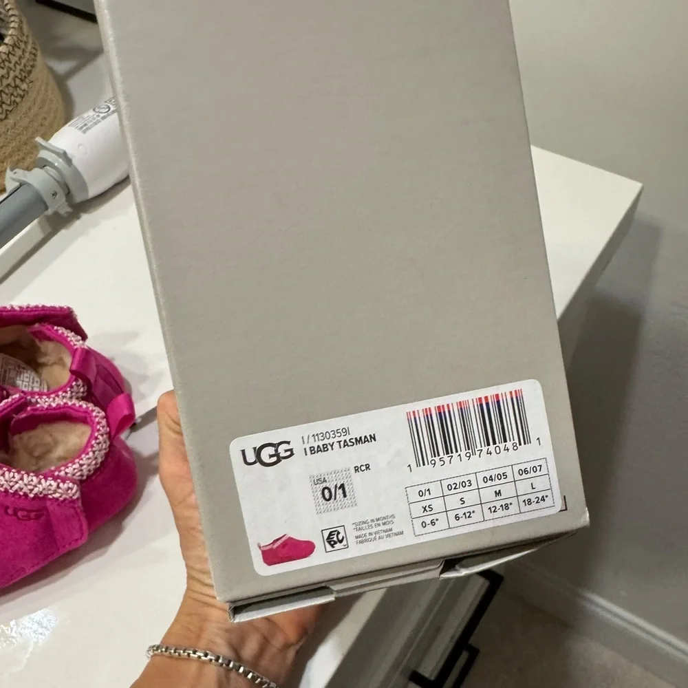 Ugg Hot Pink Tasman Baby Booties.